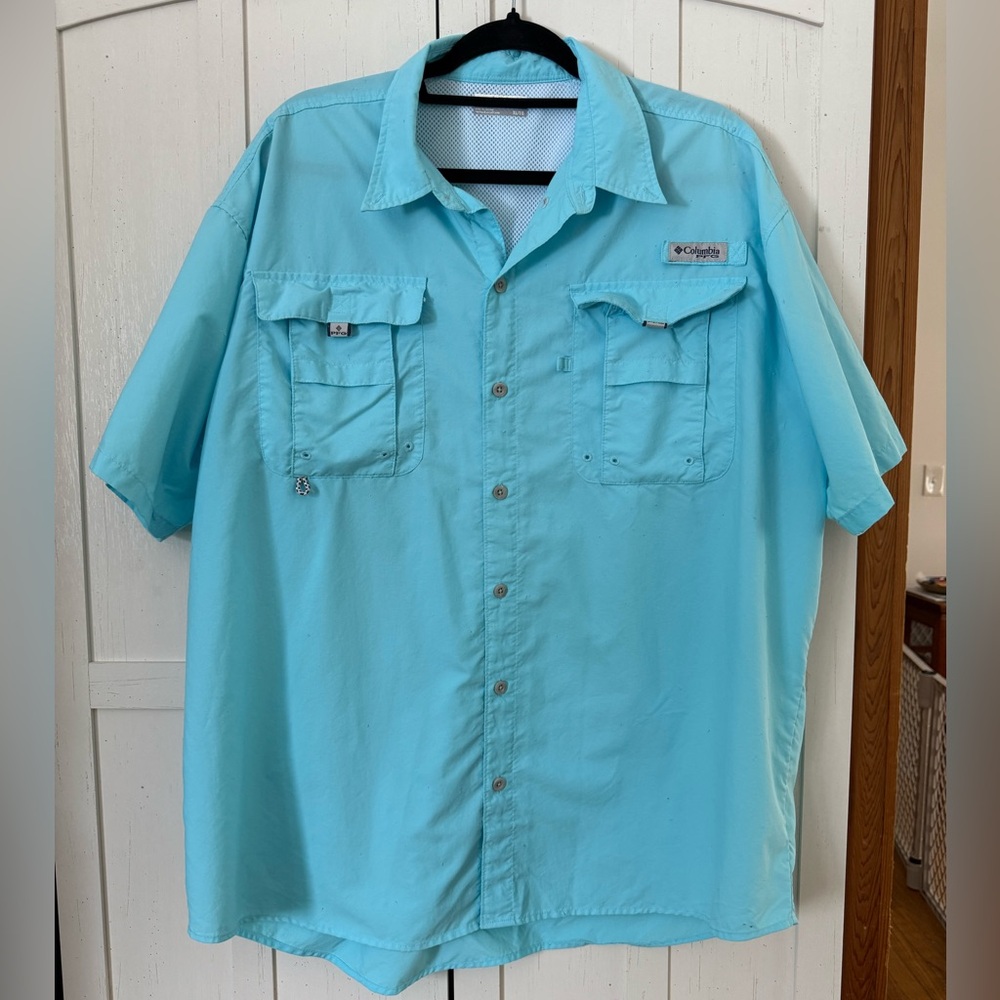 Columbia PFG Button Down, Light Blue, Men’s XL